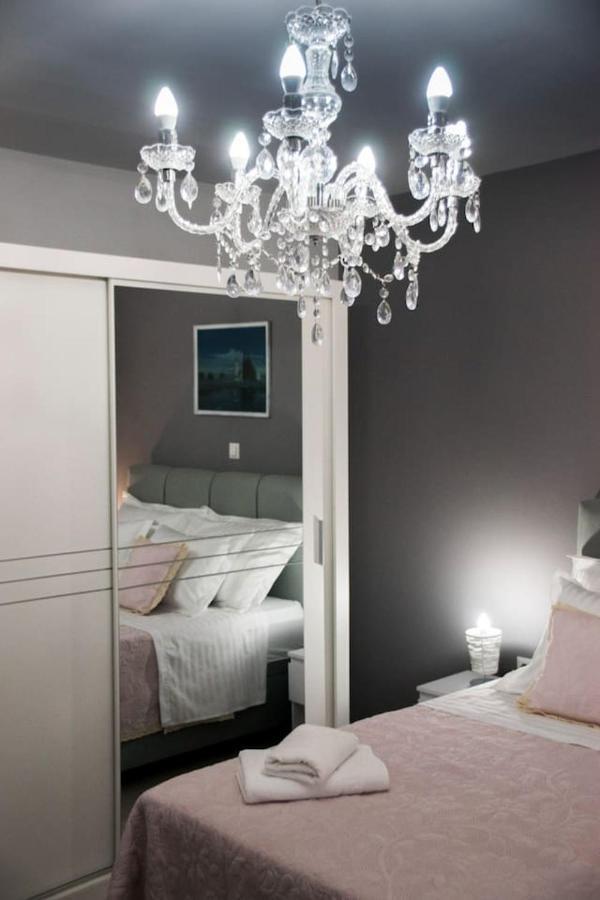 Apartment Bruna Solin Bagian luar foto